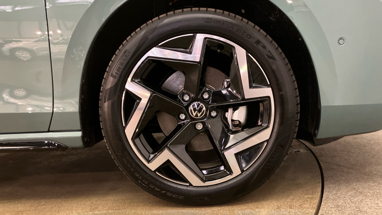 Volkswagen Passat 1.5 eTSI R-Line 5dr DSG Petrol Estate